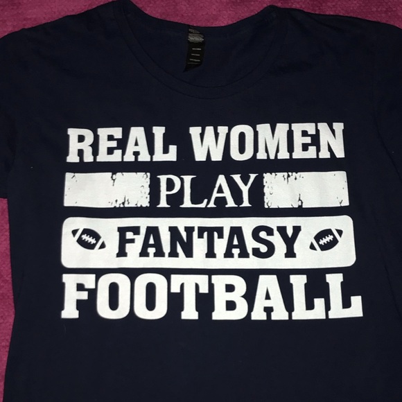 Real Women Play Fantasy Football Short Sleeve Graphic Tee / Size Large - Picture 2 of 3